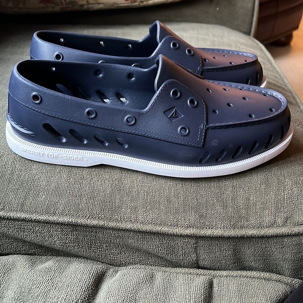 Sperry Top Navy Blue Slider size 11 shoe. New without tag